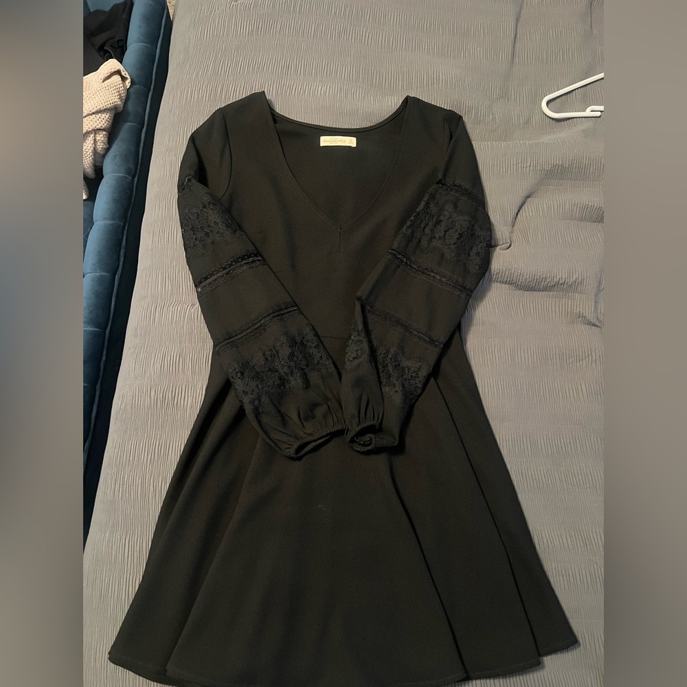 Abercrombie & Fitch Black Long Sleeve Dress